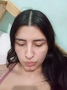 Snapshot of Tiffany06 chatting on 04/25/26, 07:11 Tiffany06 online show from 04/25/26, 07:11