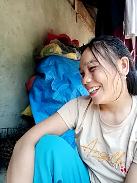 vanvan005 online show from 05/15/26, 11:12