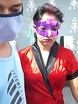 Snapshot of Sexy_pari01 chatting on 04/10/26, 01:55 Sexy pari01 online show from 04/10/26, 01:55