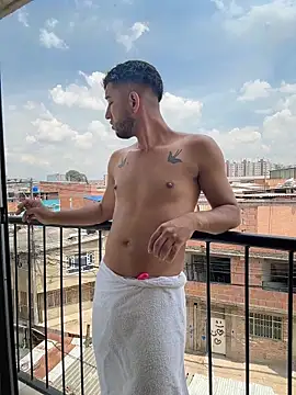 Snapshot of liam_bronw chatting on 02/10/26, 04:55 liam bronw online show from 02/10/26, 04:55