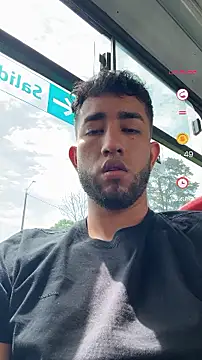 Snapshot of liam_bronw chatting on 02/13/26, 05:42 liam bronw online show from 02/13/26, 05:42