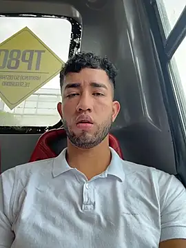 Snapshot of liam_bronw chatting on 02/22/26, 05:00 liam bronw online show from 02/22/26, 05:00