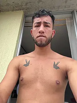 Snapshot of liam_bronw chatting on 02/23/26, 04:48 liam bronw online show from 02/23/26, 04:48