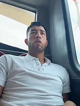 Snapshot of liam_bronw chatting on 03/16/26, 06:12 liam bronw online show from 03/16/26, 06:12