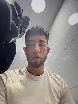 Snapshot of liam_bronw chatting on 03/25/26, 07:31 liam bronw online show from 03/25/26, 07:31