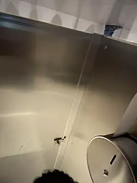 Snapshot of liam_bronw chatting on 04/08/26, 06:08 liam bronw online show from 04/08/26, 06:08