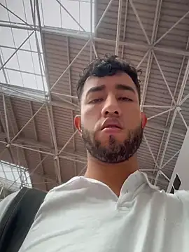 Snapshot of liam_bronw chatting on 04/11/26, 05:50 liam bronw online show from 04/11/26, 05:50