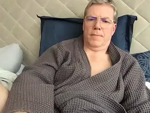 Snapshot of abibull chatting on 02/28/26, 11:00 abibull online show from 02/28/26, 11:00