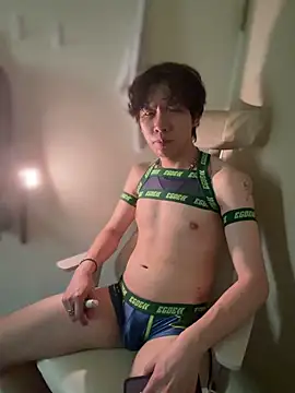 Snapshot of Puzzuma3 chatting on 03/16/26, 07:12 Puzzuma3 online show from 03/16/26, 07:12