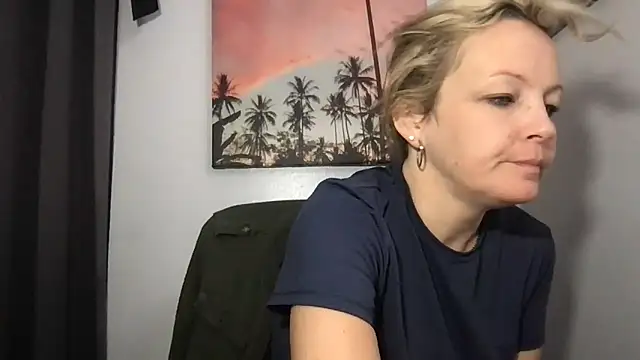 SattivvaXXX online show from 02/18/26, 10:55