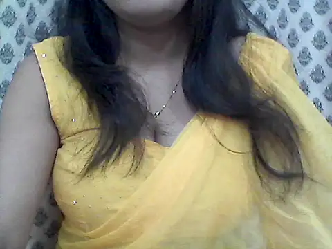 Snapshot of _Daisy chatting on 04/20/26, 06:31 Daisy online show from 04/20/26, 06:31