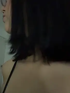 HinaSweet online show from 01/15/26, 12:04