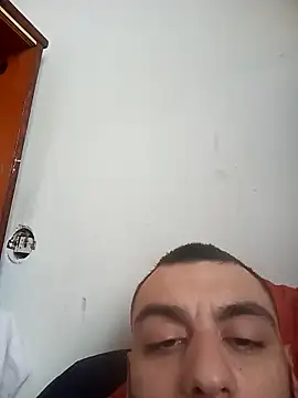 Snapshot of MandrNavi chatting on 03/20/26, 12:32 MandrNavi online show from 03/20/26, 12:32