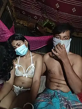 Snapshot of queenneha69 chatting on 03/06/26, 10:12 queenneha69 online show from 03/06/26, 10:12