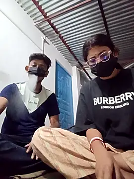 Snapshot of queenneha69 chatting on 03/29/26, 03:34 queenneha69 online show from 03/29/26, 03:34