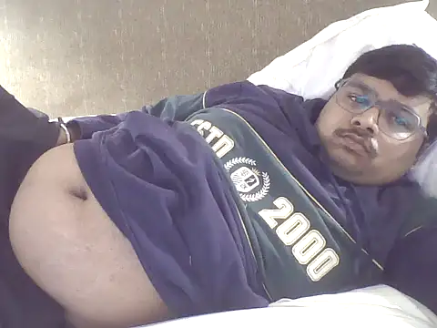 maxi23932 online show from 01/10/26, 08:10