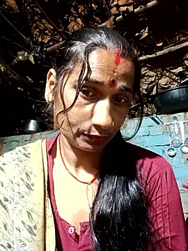 Snapshot of Hot_bhi38 chatting on 04/04/26, 08:50 Hot bhi38 online show from 04/04/26, 08:50