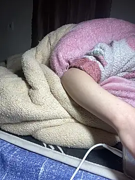 lealia699 online show from 01/05/26, 07:39