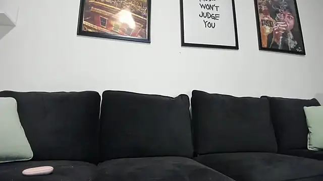 Snapshot of emorisplash chatting on 03/06/26, 11:45 emorisplash online show from 03/06/26, 11:45