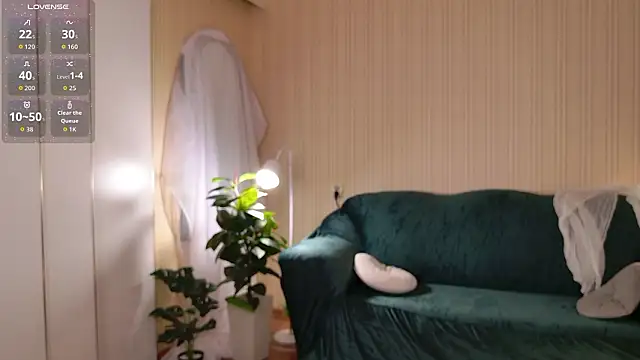 A Lot of Bunny online show from 03/23/26, 09:35