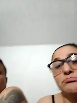 Snapshot of natalliecoopers chatting on 02/04/26, 04:18 natalliecoopers online show from 02/04/26, 04:18