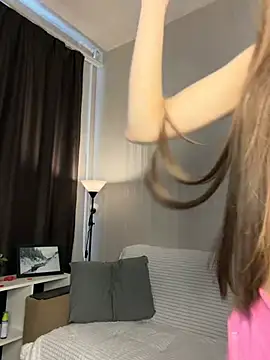 SkylineBliss online show from 03/13/26, 09:27