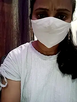 Snapshot of ammulu_sexy chatting on 04/10/26, 04:28 ammulu sexy online show from 04/10/26, 04:28