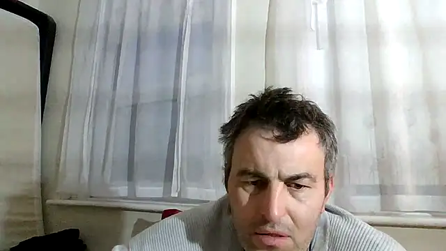 Snapshot of Hakfin666 chatting on 04/24/26, 04:26 Hakfin666 online show from 04/24/26, 04:26