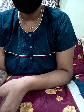 Snapshot of Ammu14399 chatting on 04/04/26, 11:51 Ammu14399 online show from 04/04/26, 11:51