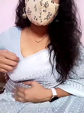 Snapshot of Ammu14399 chatting on 04/08/26, 08:36 Ammu14399 online show from 04/08/26, 08:36