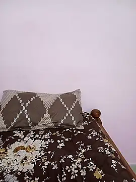 Snapshot of Ammu14399 chatting on 04/16/26, 07:42 Ammu14399 online show from 04/16/26, 07:42