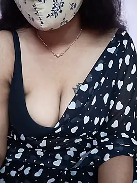 Snapshot of Ammu14399 chatting on 05/14/26, 08:43 Ammu14399 online show from 05/14/26, 08:43