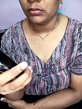 Snapshot of Ammu14399 chatting on 07/31/26, 07:41 Ammu14399 online show from 07/31/26, 07:41