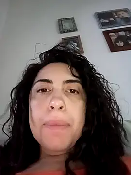 Snapshot of darkgodessone chatting on 02/19/26, 12:01 darkgodessone online show from 02/19/26, 12:01