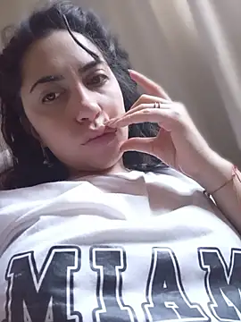 Snapshot of darkgodessone chatting on 04/13/26, 12:21 darkgodessone online show from 04/13/26, 12:21