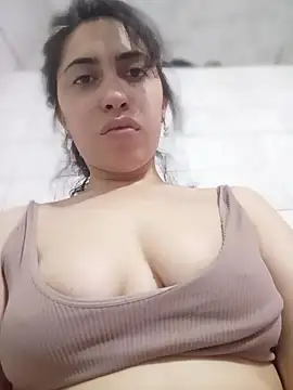 Snapshot of darkgodessone chatting on 04/20/26, 12:24 darkgodessone online show from 04/20/26, 12:24