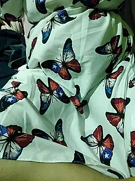 Lovelygirl05 online show from 01/11/26, 05:07