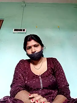 Monisha9876 online show from 01/11/26, 04:39