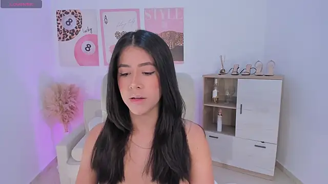 Snapshot of Sussan_Monroe chatting on 04/16/26, 08:26 Sussan Monroe online show from 04/16/26, 08:26