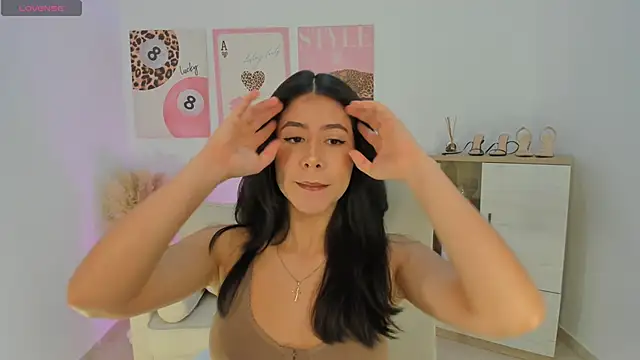 Snapshot of Sussan_Monroe chatting on 04/17/26, 09:12 Sussan Monroe online show from 04/17/26, 09:12