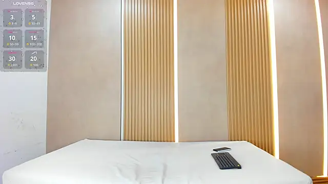 Snapshot of ciara_brownn chatting on 07/08/26, 11:48 ciara brownn online show from 07/08/26, 11:48