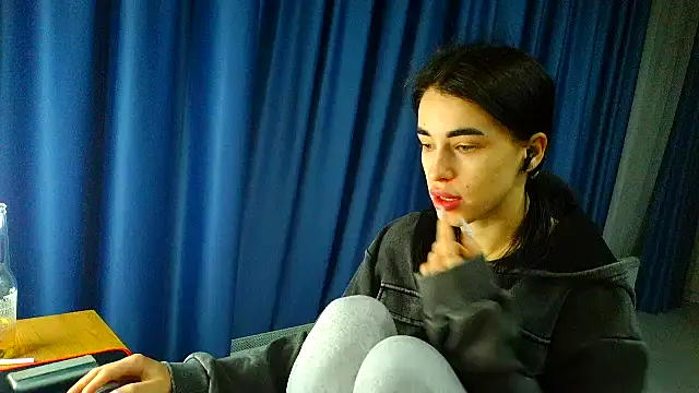 Vlada Elfie online show from 03/14/26, 05:40