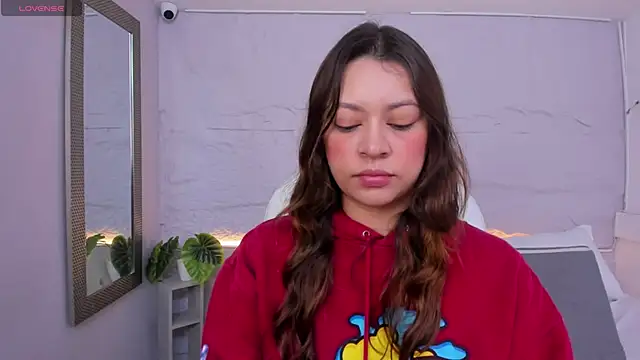 Snapshot of lanna_18_ chatting on 05/26/26, 11:50 lanna 18 online show from 05/26/26, 11:50