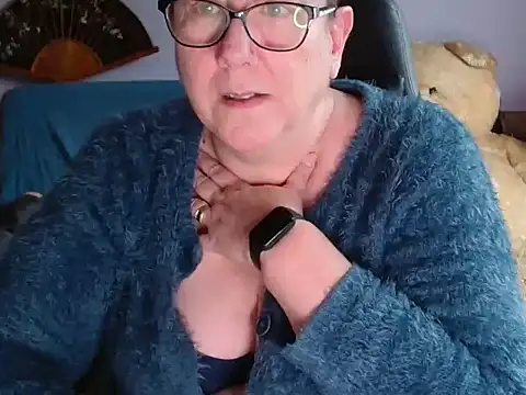 xmyriamx online show from 02/22/26, 09:41