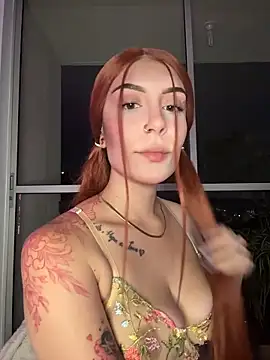 Snapshot of alesziarose_ chatting on 03/27/26, 11:48 alesziarose online show from 03/27/26, 11:48