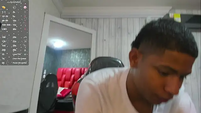 Snapshot of _erick_j chatting on 03/08/26, 08:45 erick j online show from 03/08/26, 08:45