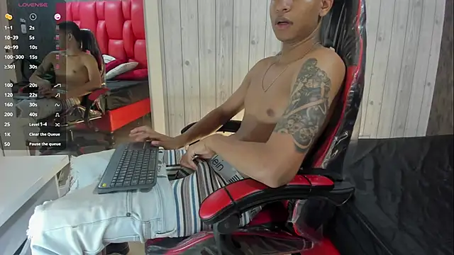 Snapshot of _erick_j chatting on 04/04/26, 08:17 erick j online show from 04/04/26, 08:17