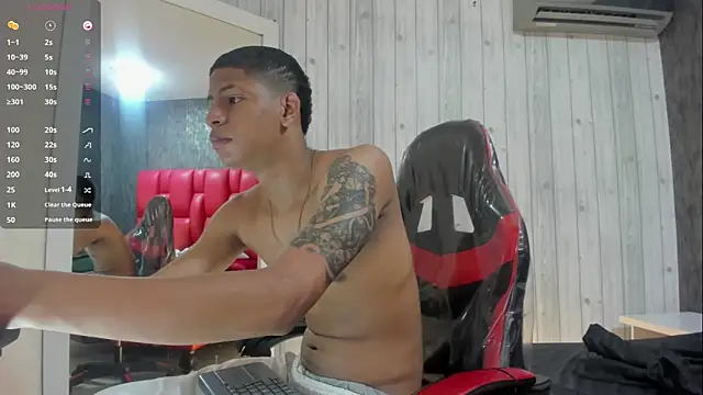 Snapshot of _erick_j chatting on 04/09/26, 07:30 erick j online show from 04/09/26, 07:30