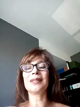 Snapshot of Danatetas chatting on 02/10/26, 02:43 Danatetas online show from 02/10/26, 02:43