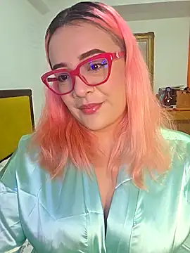 Snapshot of Nova-Satela chatting on 02/02/26, 06:28 Nova-Satela online show from 02/02/26, 06:28